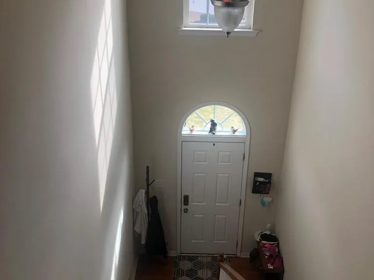 516 Siena Ln — Photo 2
