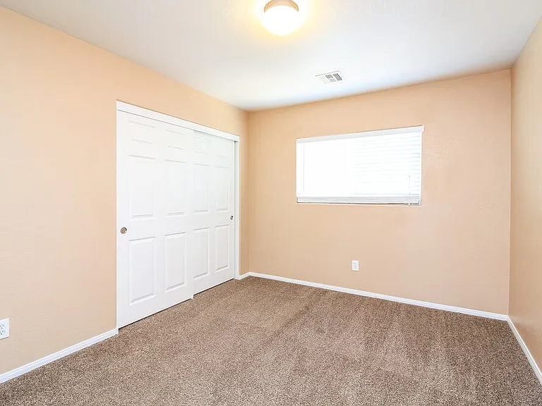 3740 Dustin Lee St — Photo 12