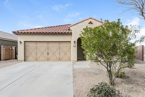 38514 N Navarro Dr Photo 1