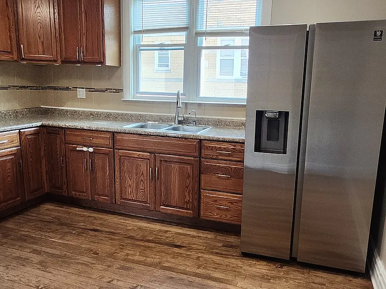 2032 N Kostner Ave #3 — Photo 15