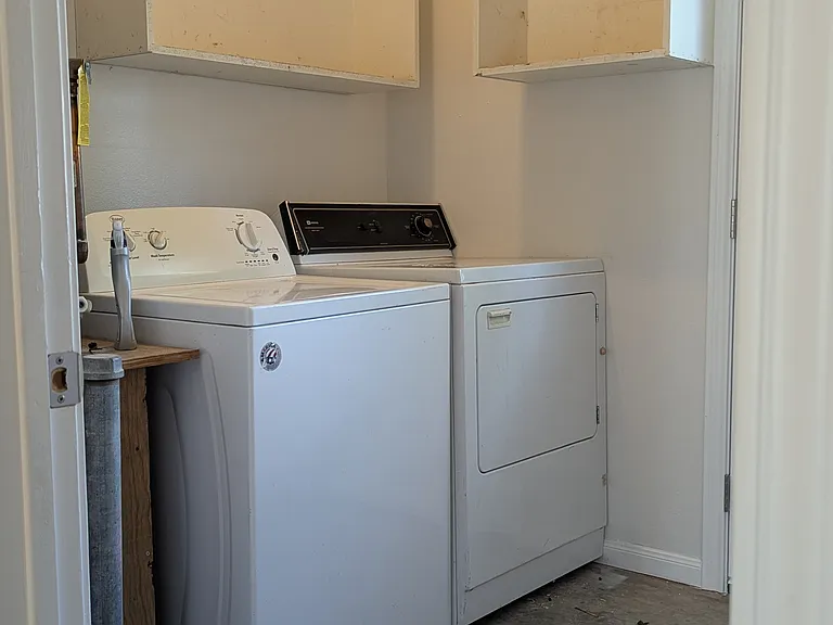 116 Bellair Dr — Photo 41