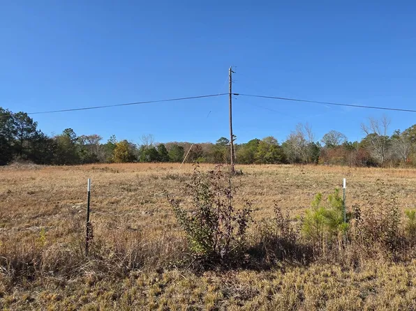 663 Graham Dr #3, Ohatchee, AL 36271