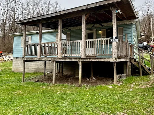 50 Chapman Rd, Wurtland, KY 41144
