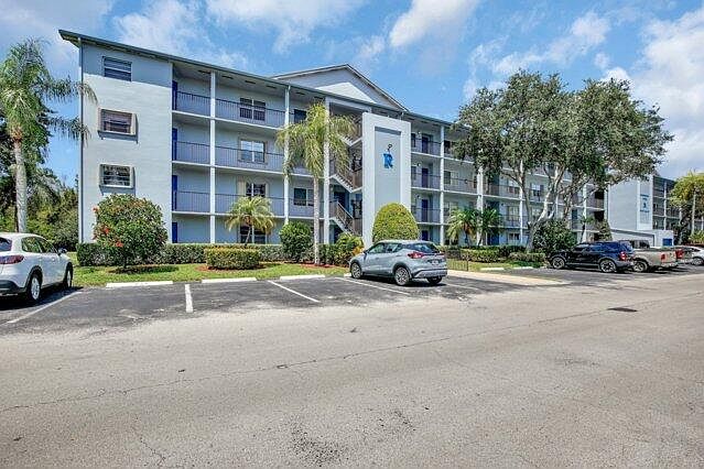 900 SW 125th Way 212