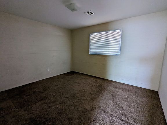 4th image of 10238 N 15th Ave #A