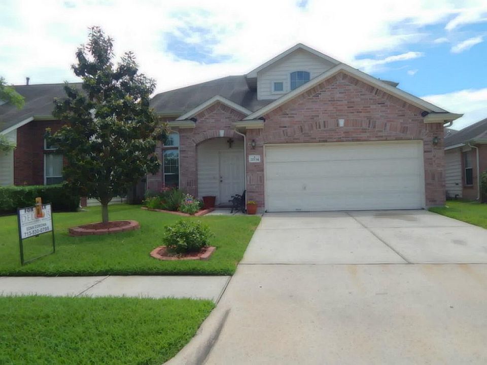 1st image of 21134 Field House Ct