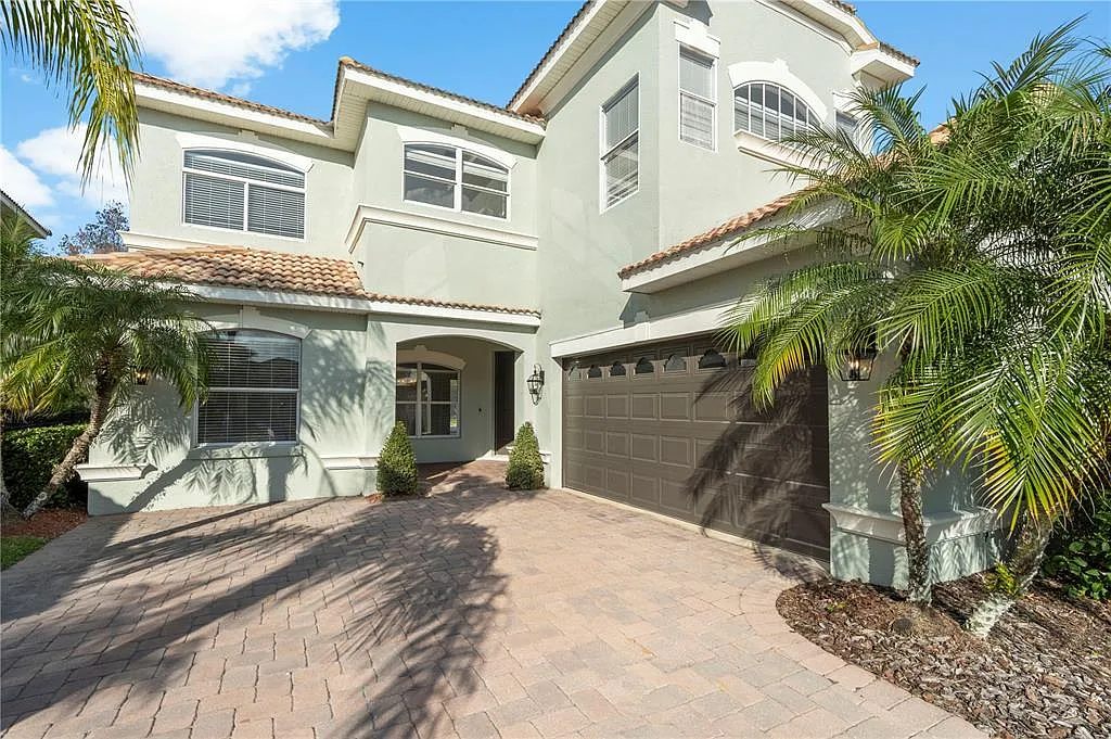 5 bed, 4.0 bath, 3355 sqft, $4,750 — Photo 3