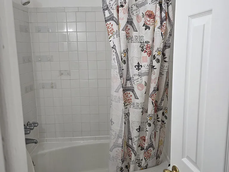 1010 Willowbrook Rd #2F — Photo 4