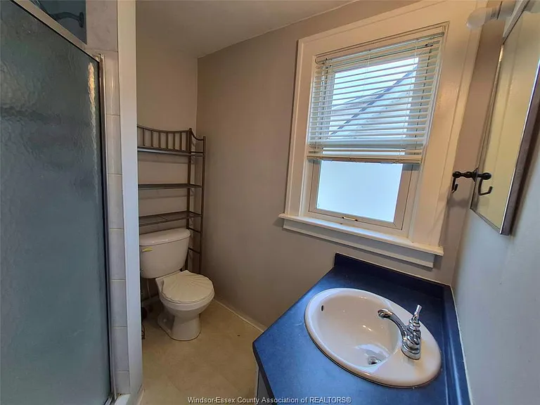 2246 Mercer St #UPPER — Photo 7