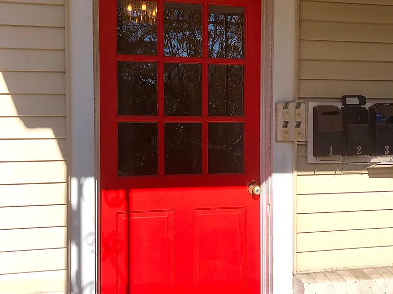 1034 Redgate Ave #4 — Photo 2