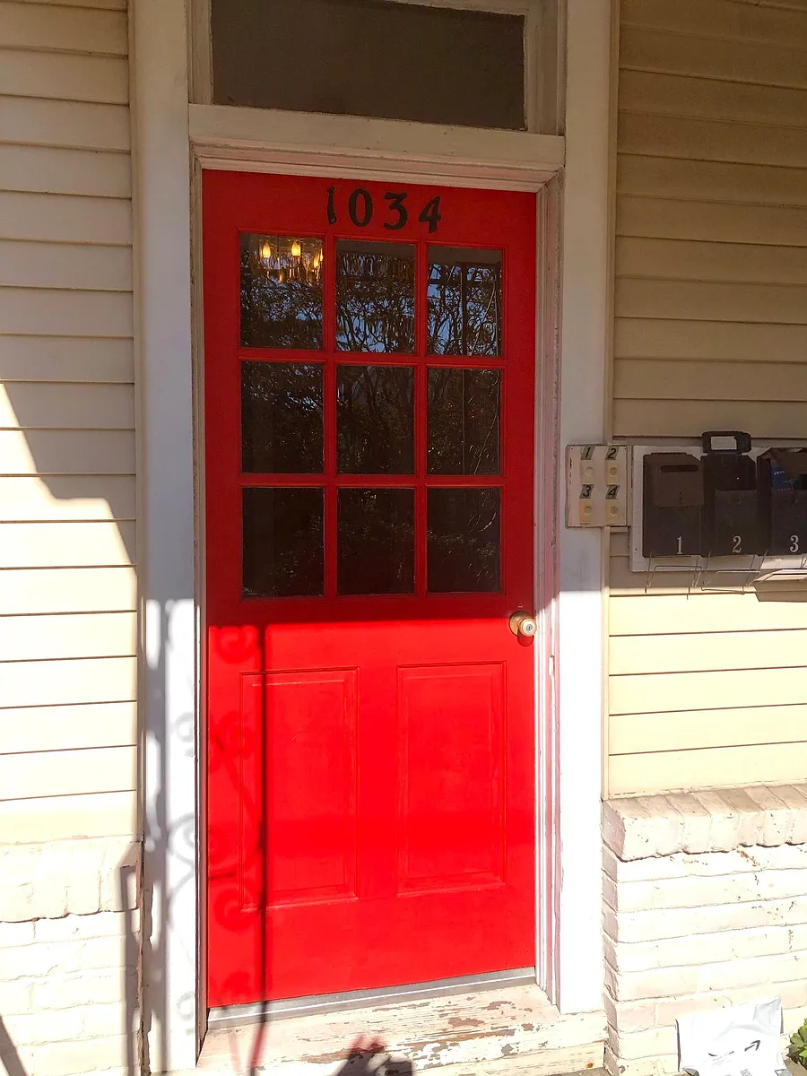 Building Photo - 1034 Redgate Ave #4