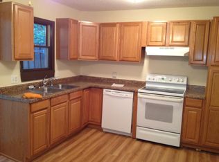 2122 Highwood Ave E, Saint Paul, MN 55119