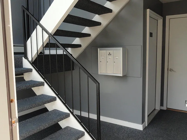 47 Lafayette Ave NE #203 — Photo 18