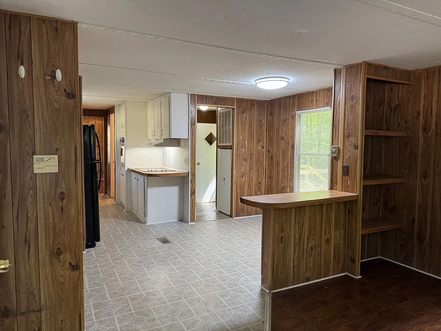 Two Bedroom Home in Troutman!! — Photo 4