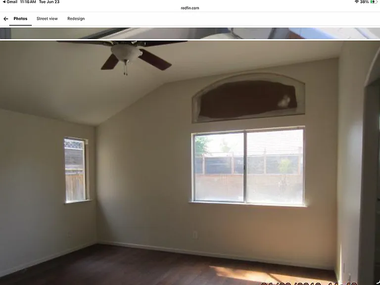 5693 W Vartikian Ave — Photo 2