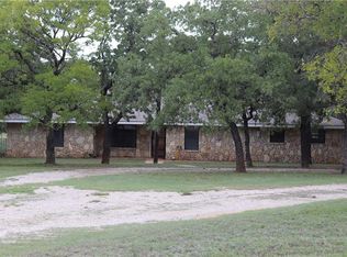 429 Sweek Ln, Santo, TX 76472