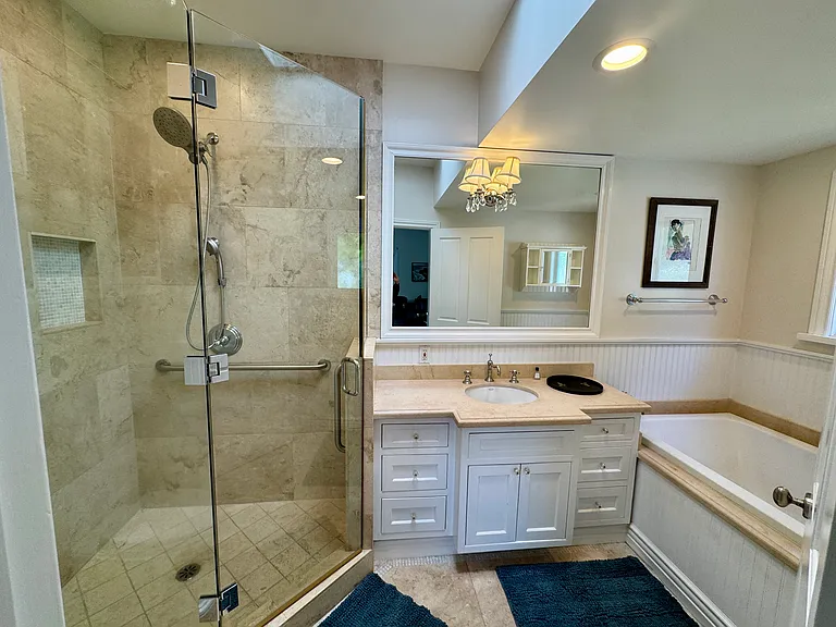 1006 Las Pulgas Rd — Photo 7