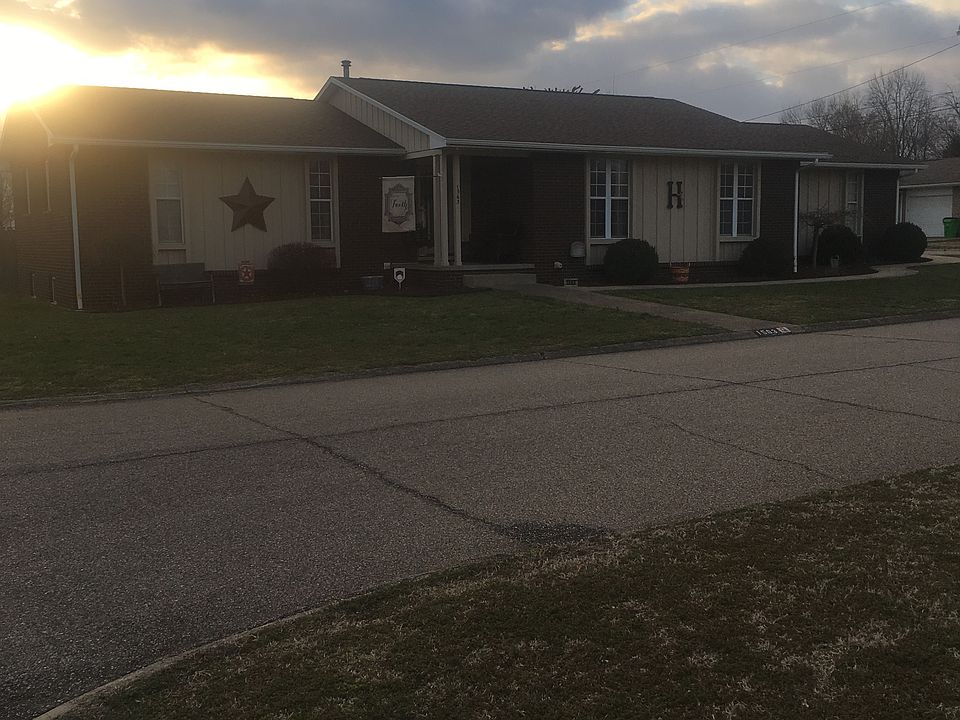 1st image of 1563 Suzanna Cir