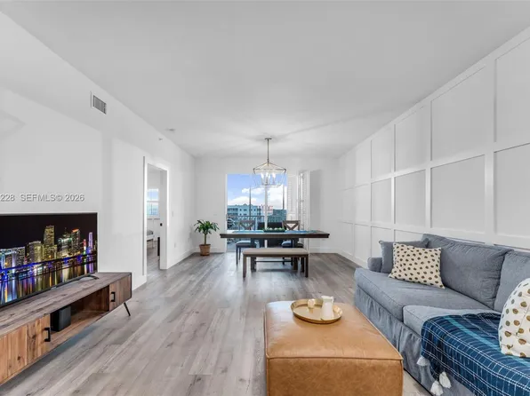 10730 NW 66th St APT 505, Doral, FL 33178