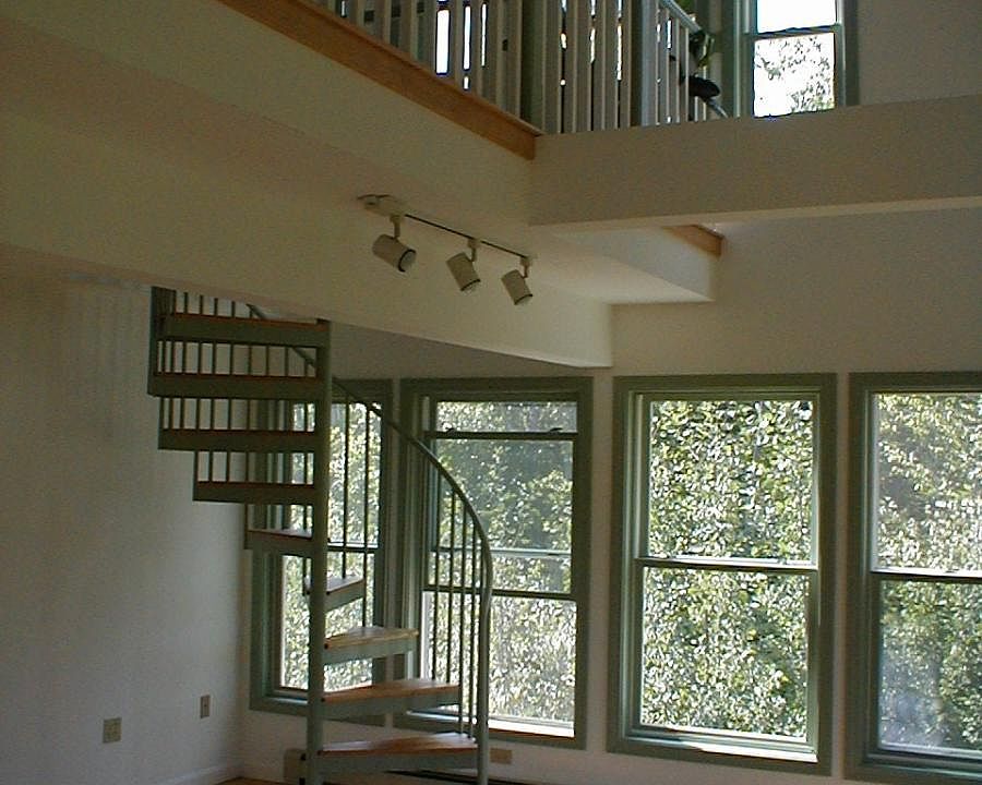 open concept with vaulted ceiling LR/DR area