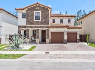 9830 NW 86th Ter, Doral, FL 33178