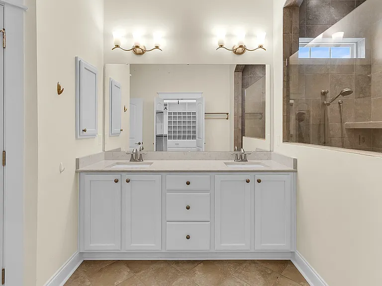 3688 Maidstone Dr — Photo 27