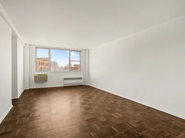 61 Jane Street image 2 of 10