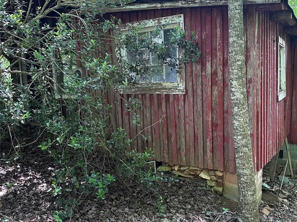 1031 Hidden Cabin Rd, Walnut Cove, NC 27052