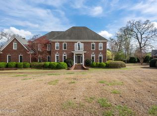 1107 Country Club Drive, Trent Woods, NC 28562