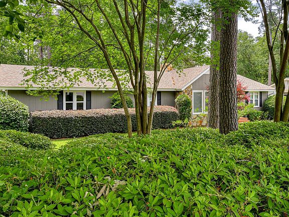 4th image of 2009 White Pine Drive