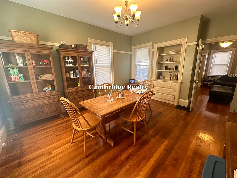 374 Highland Ave #A — Photo 7