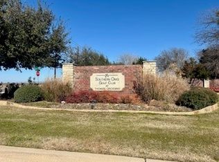1221 Southern Oaks Ct, Burleson, TX 76028