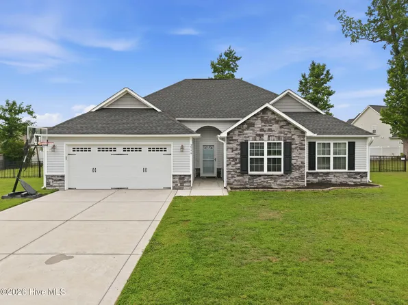 2996 Fox Glove Drive, Winterville, NC 28590