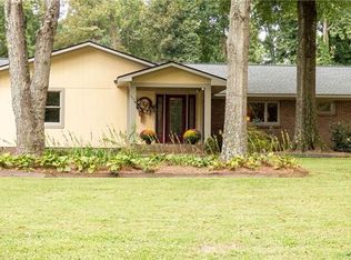 1174 Robinhood Cir #13, Charlotte, NC 28227