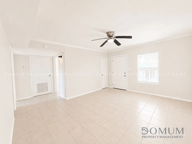 1811 Perkins Ave #4 — Photo 10