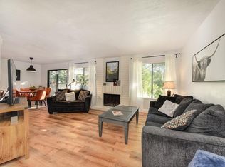 3120 Swallows Nest Dr, Sacramento, CA 95833