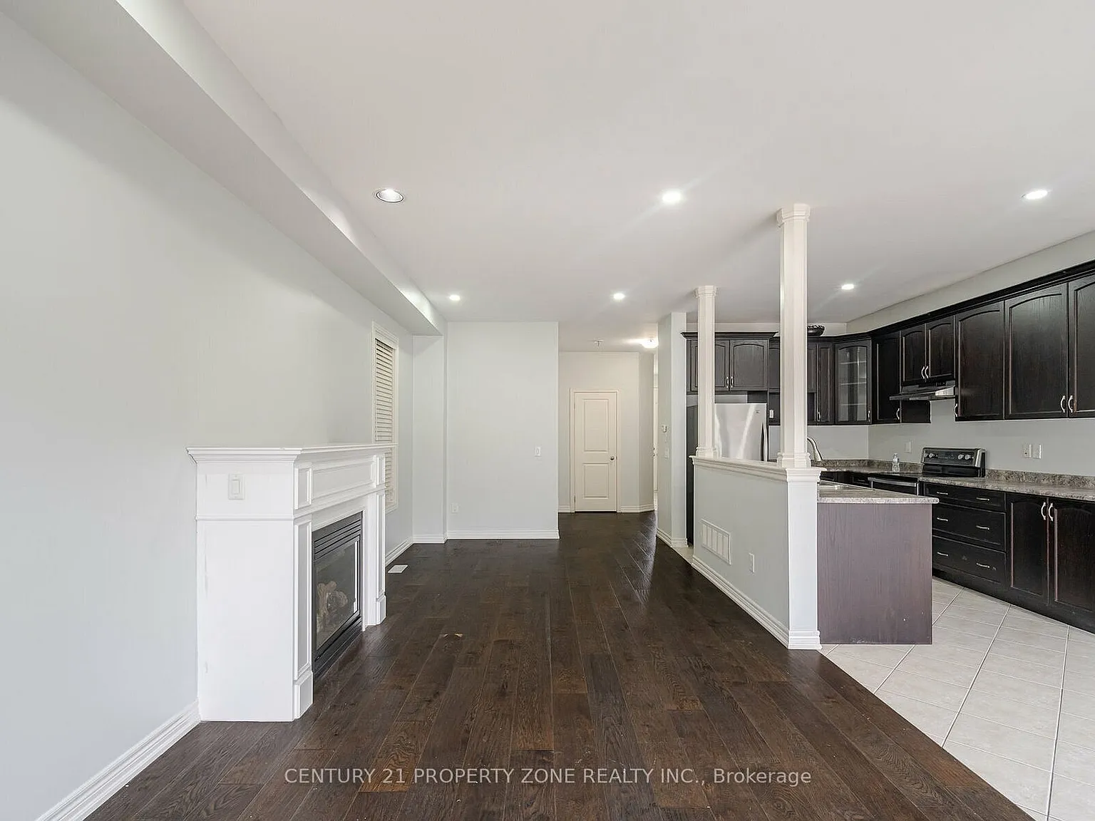 3 bed, $3,000 — Photo 4
