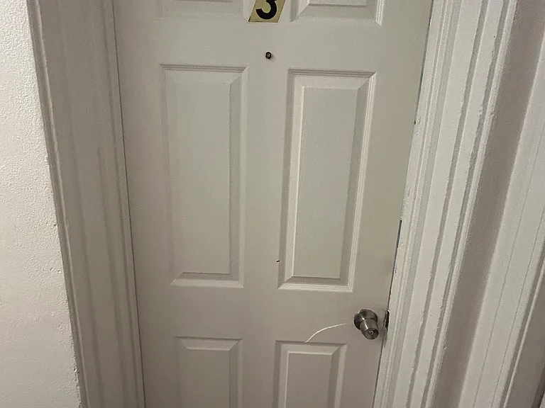 502 W C St #3 — Photo 3