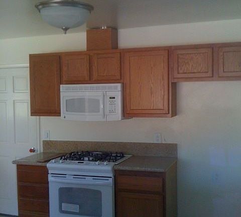 Kitchen Right