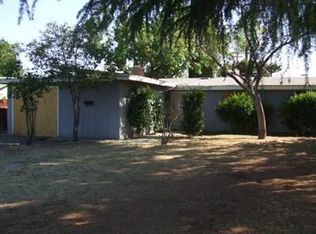 155 Rall Ave, Clovis, CA 93612