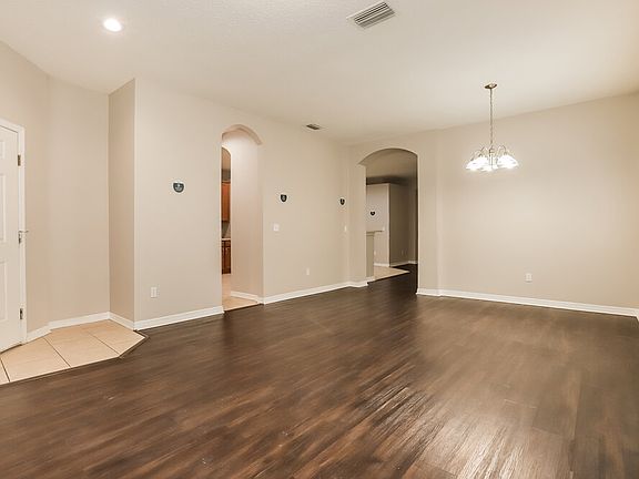 3rd image of 1174 Emerald Hill Way