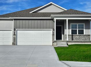 8360 S 176th Ave, Omaha, NE 68136