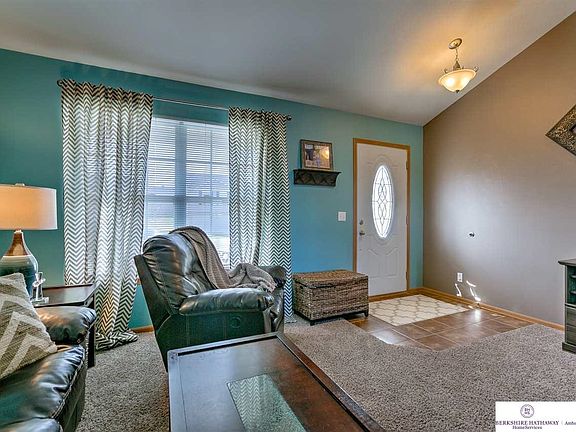 5th image of 16106 Cottonwood St