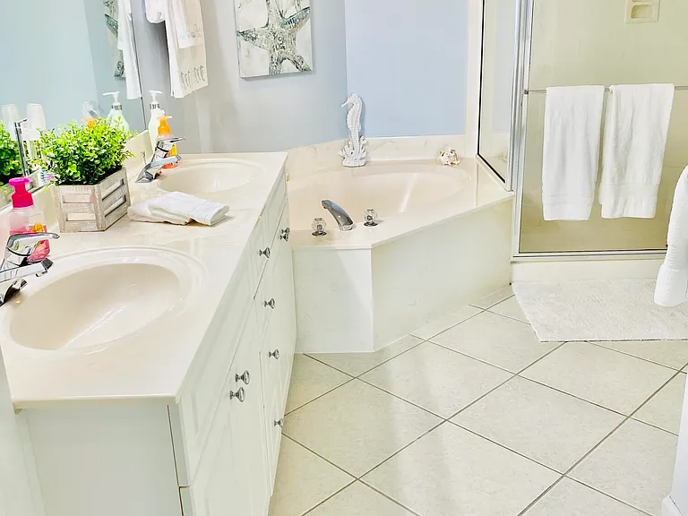 5049 N Highway A1A #402 — Photo 7