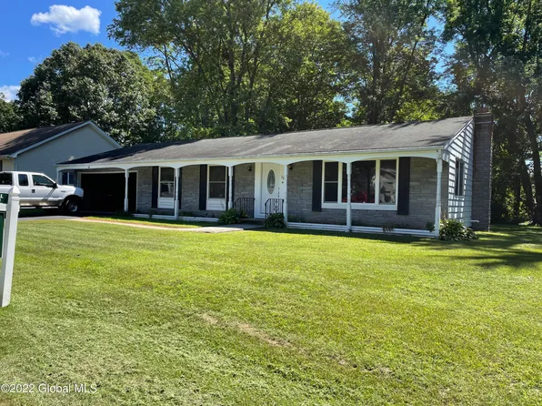 16 Rockefeller Drive, St Johnsville, NY 13452