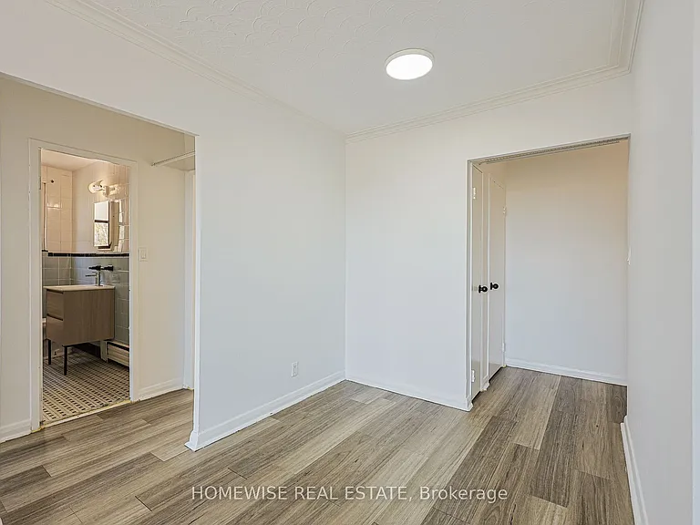 2204 Dufferin St #202 — Photo 6