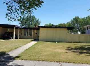 1538 5th Ave NE, Jamestown, ND 58401