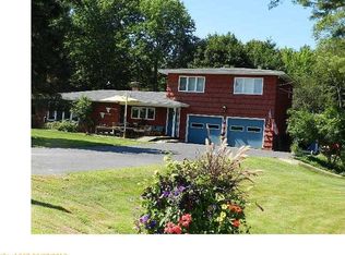 132 S Freeport Rd, Freeport, ME 04032