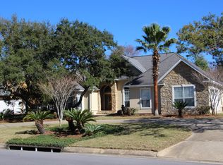 287 Plantation Hill Rd, Gulf Breeze, FL 32561