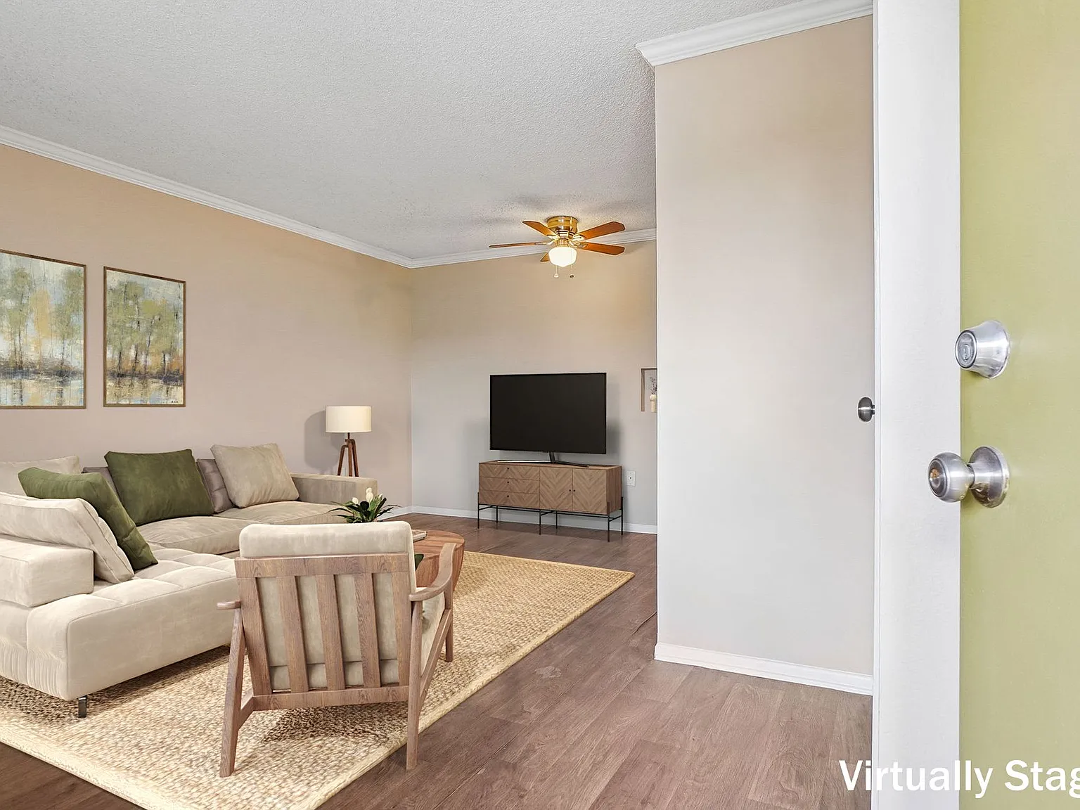 Knollwood and Tanglewood Apartments — Photo 2